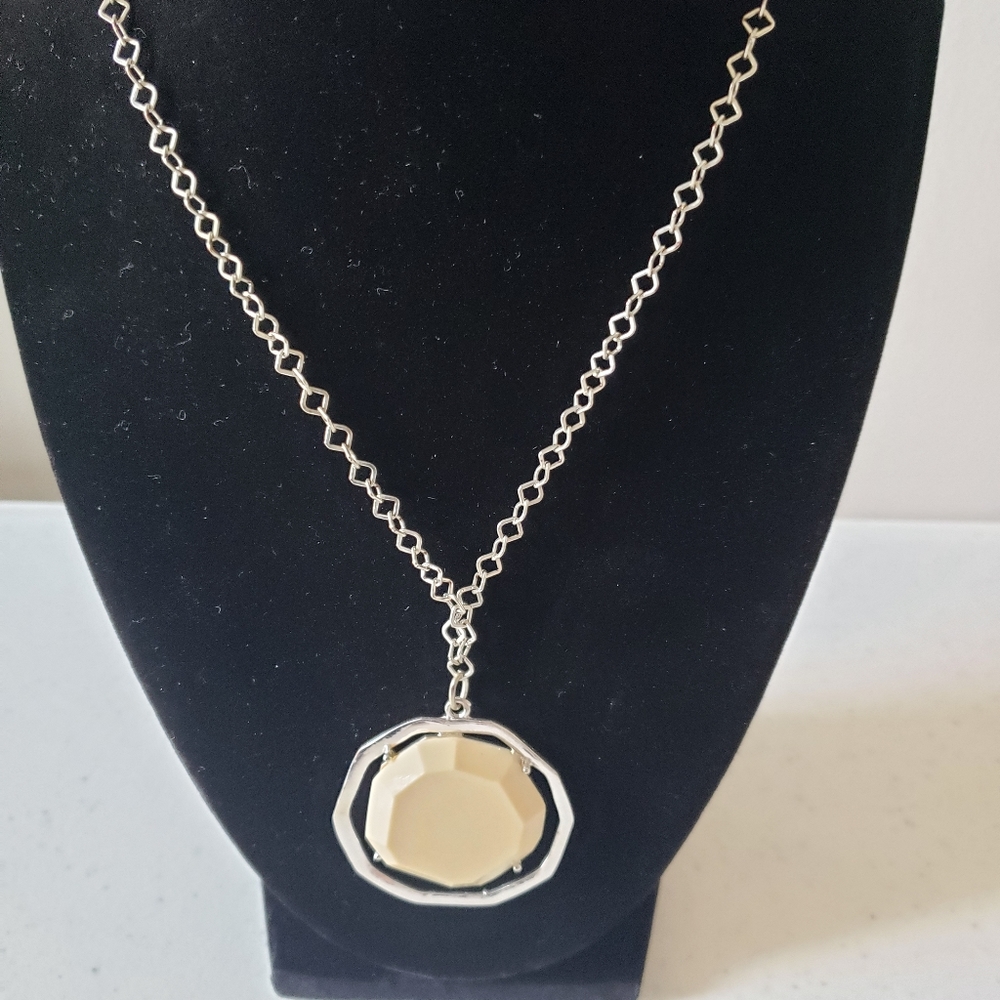 FASHION JEWELRY NECLACES